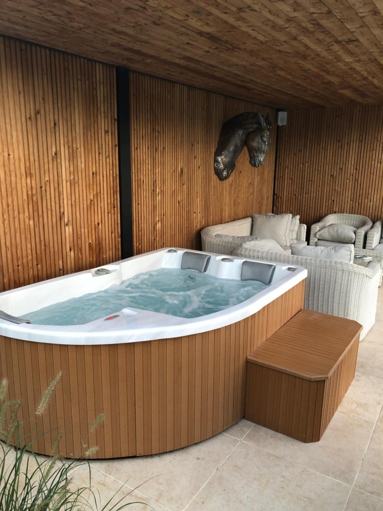 Hotel Le Cheval Bleu Larcay Esterno foto